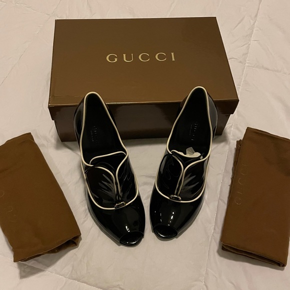 Gucci Black Patent Leather Newton Ankle Peep Toe Booties - NEW - Picture 4 of 12